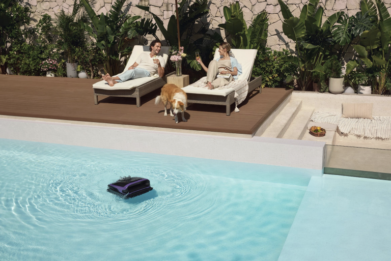 Le nouveau robot nettoyeur de piscine Beatbot Sora 70 déjà prêt pour l’été