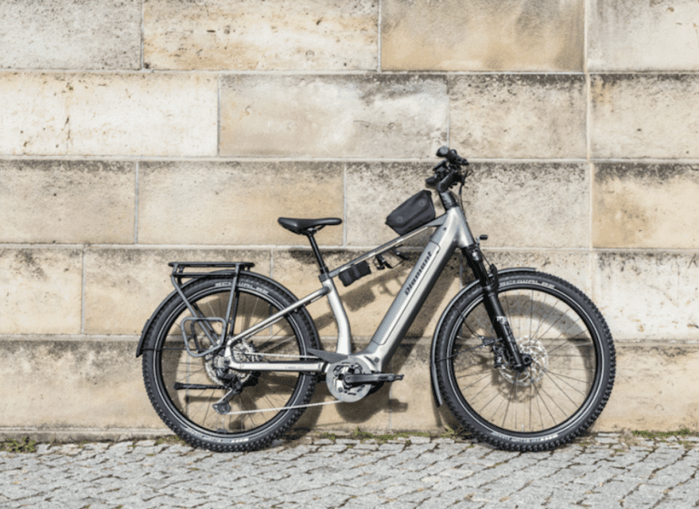Le E-SUV Suvea de Diamant, un vélo intelligent doublement récompensé