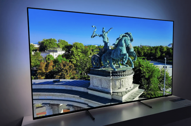 Les téléviseurs OLED+ phares de Philips abandonnent Google TV, mais boostent la qualité d’image