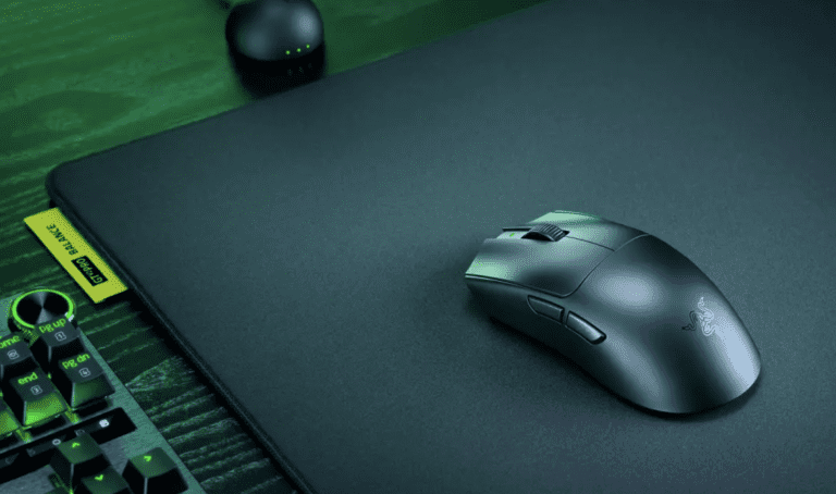 La Razer Viper V4 Pro améliore un favori des joueurs pro dans tous les bons domaines