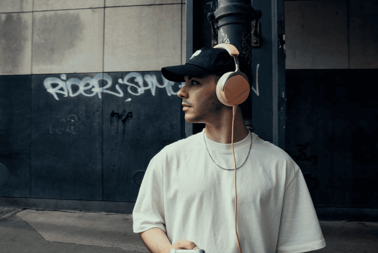 “Écoutez votre raison d’être”: Le nouveau casque AVENTHO Y de beyerdynamic donne vie à toute la puissance émotionnelle de la musique